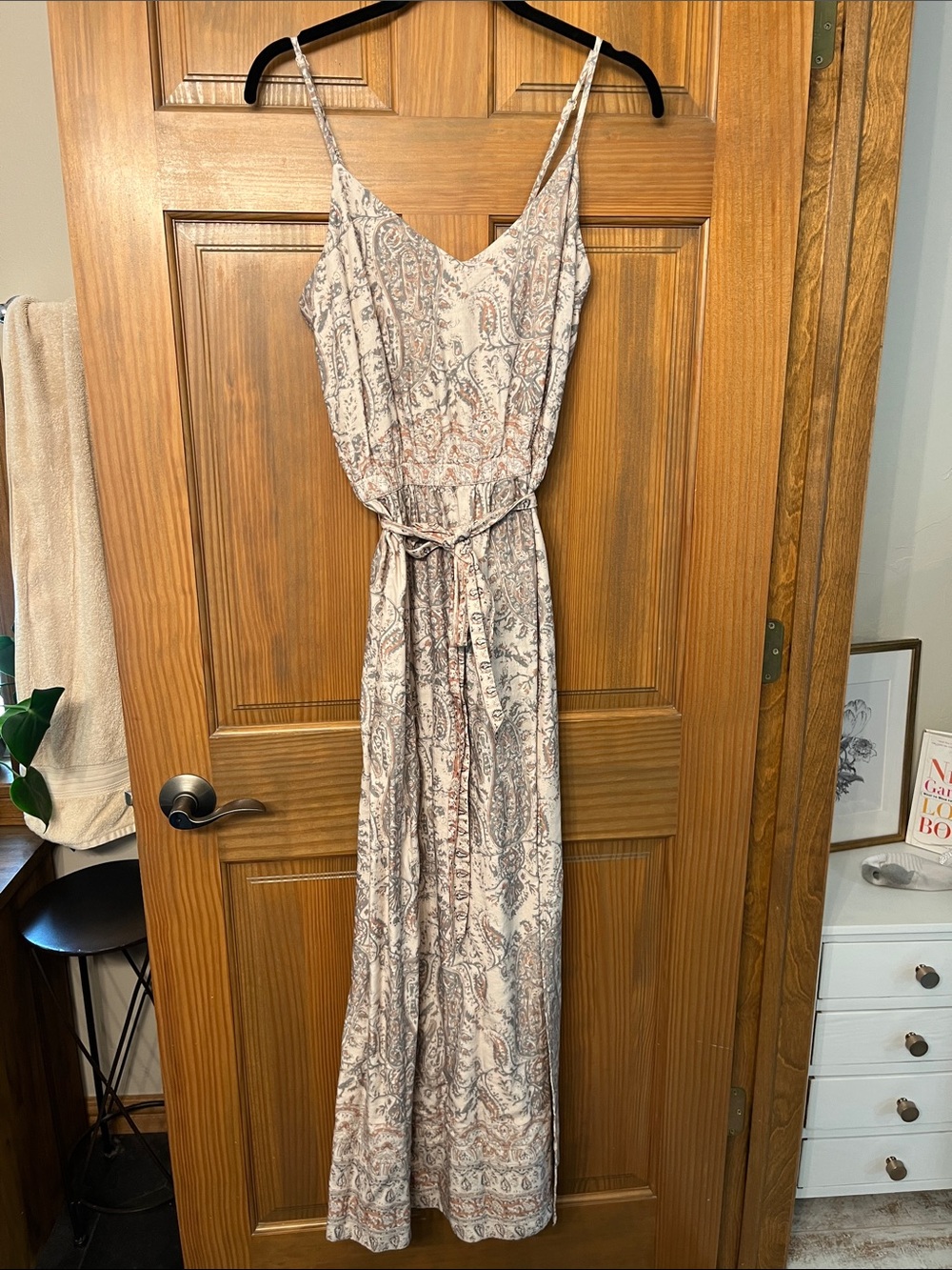 Splendid Blush and Gray Paisley Maxi Dress size Small